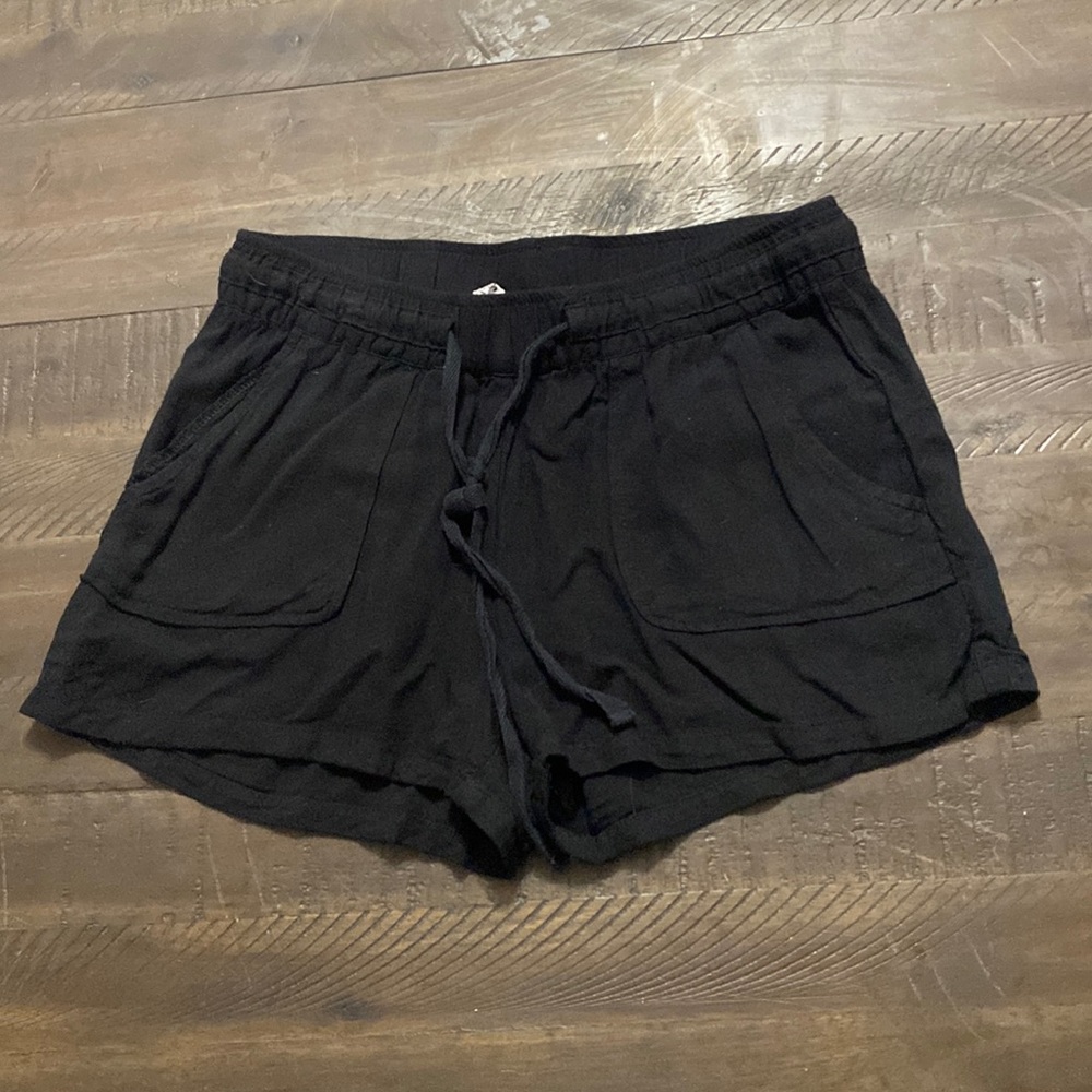 Jack by BB Dakota Shorts Black drawstring shorts